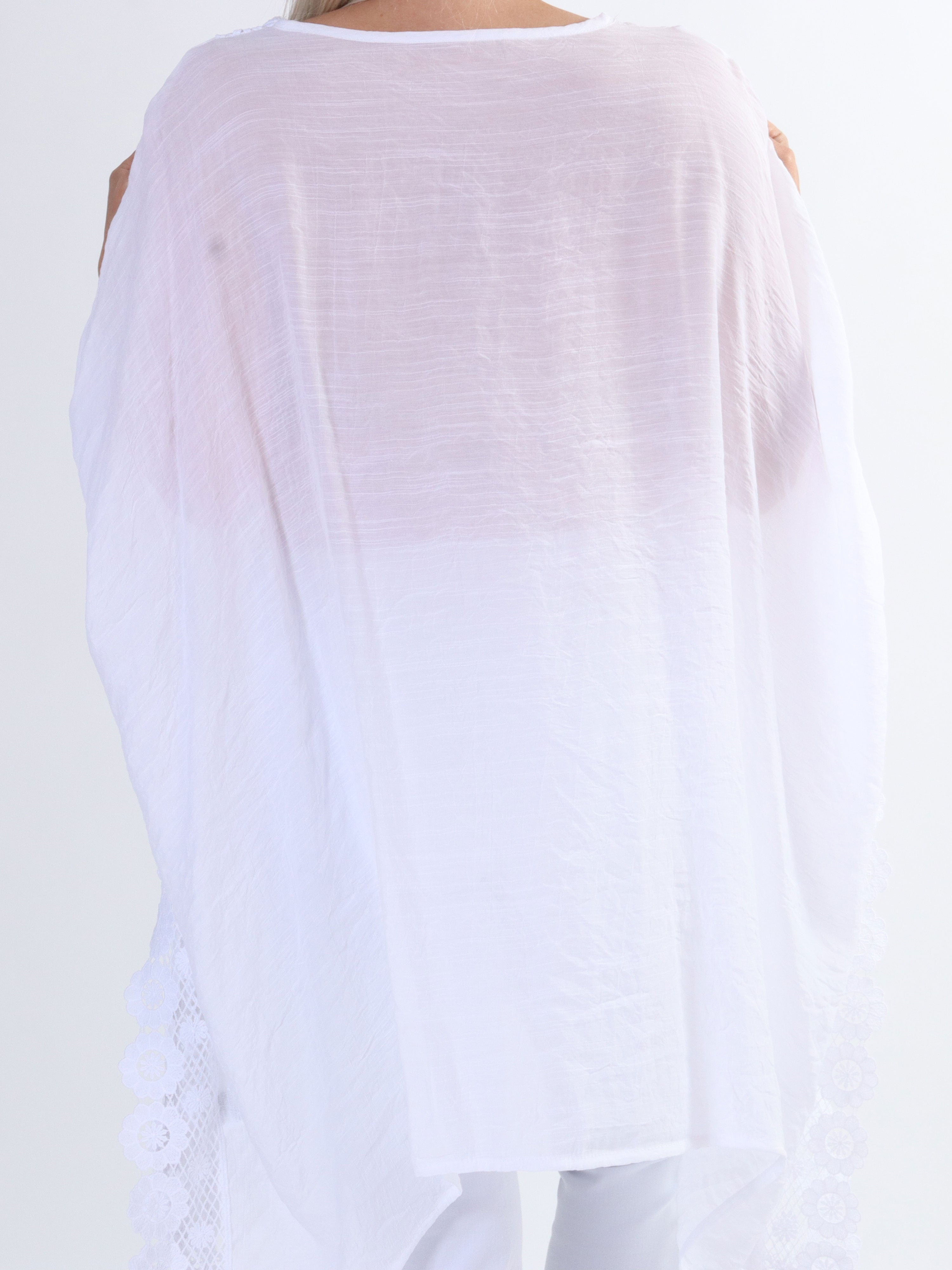 Leslie - Smuk plus size tunika med blondekanter